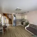 сдам дом у моря Будинок відпочинку
